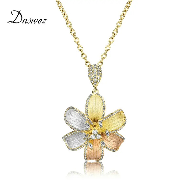 

Dnswez Flower Blossom Fashion Luxury Super Shiny 3 Tone AAA+ Cubic Zirconia Women Wedding Ceremony Necklaces for Women CN439