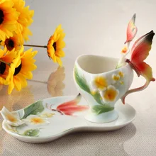 Костяного фарфора Керамическая эмалированная чашка для кофе Европейский 3D креативная бабочка и кружка в цветочек чашки для свадебного подарка