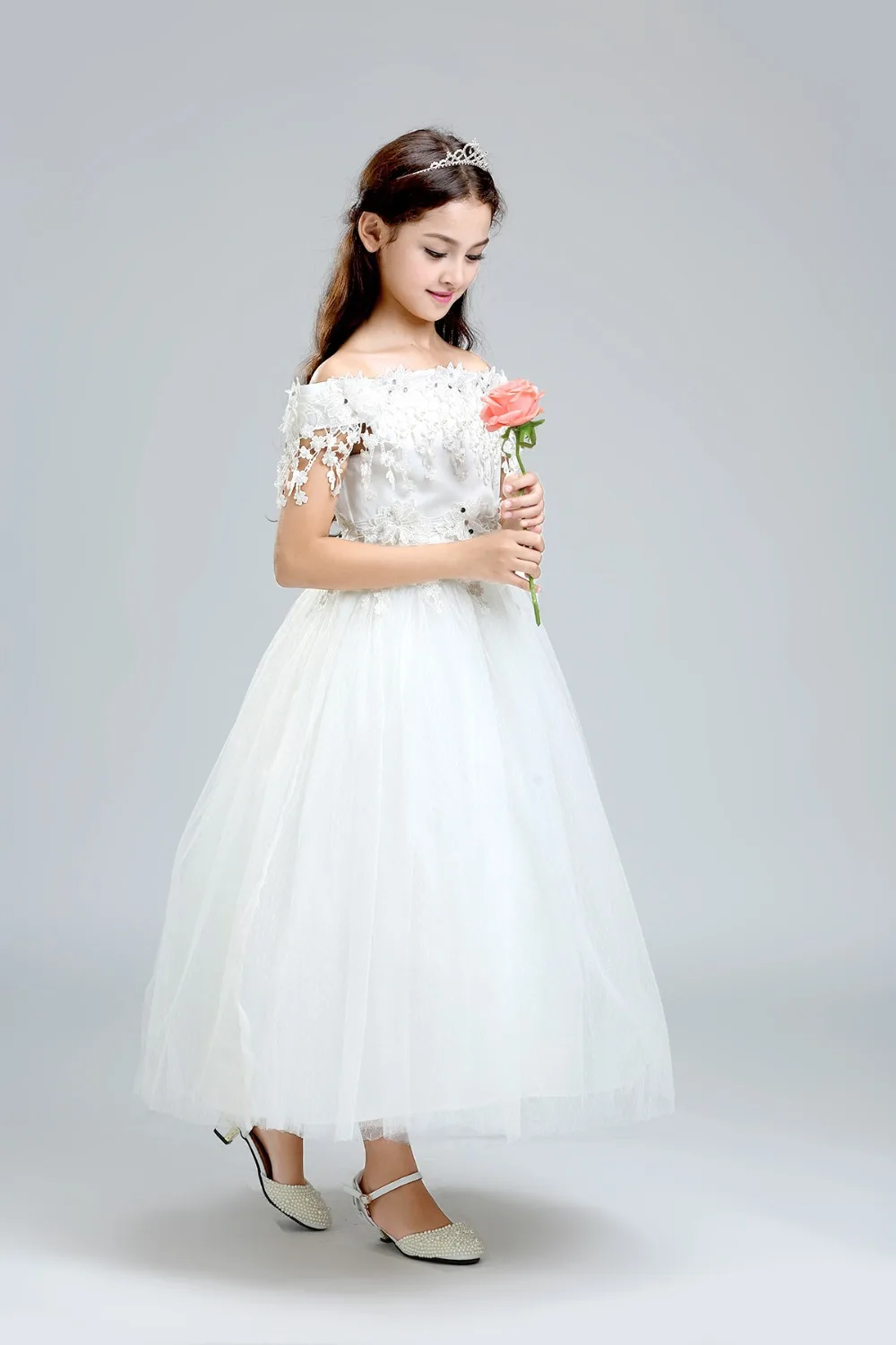 old fashioned flower girl dresses