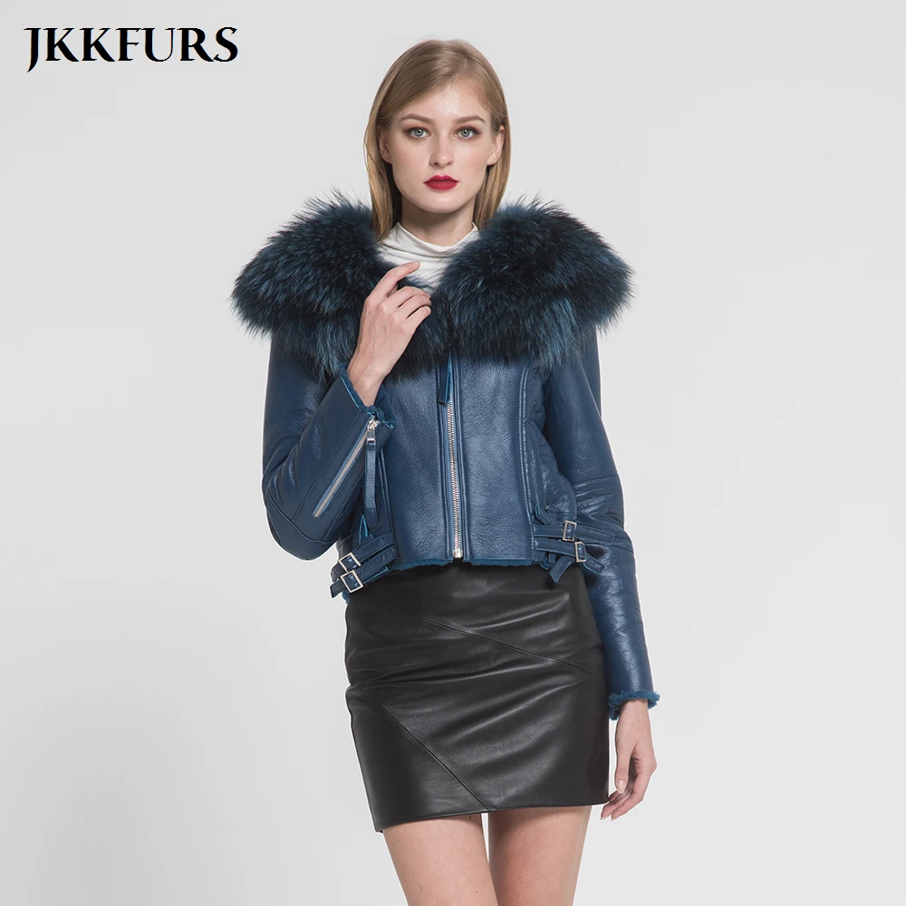 

New Women's Genuine Leather Coat Real Fur Lined Coat Fashion Thick Warm Raccoon Fur Collar Double Face Biker Jacket S7009