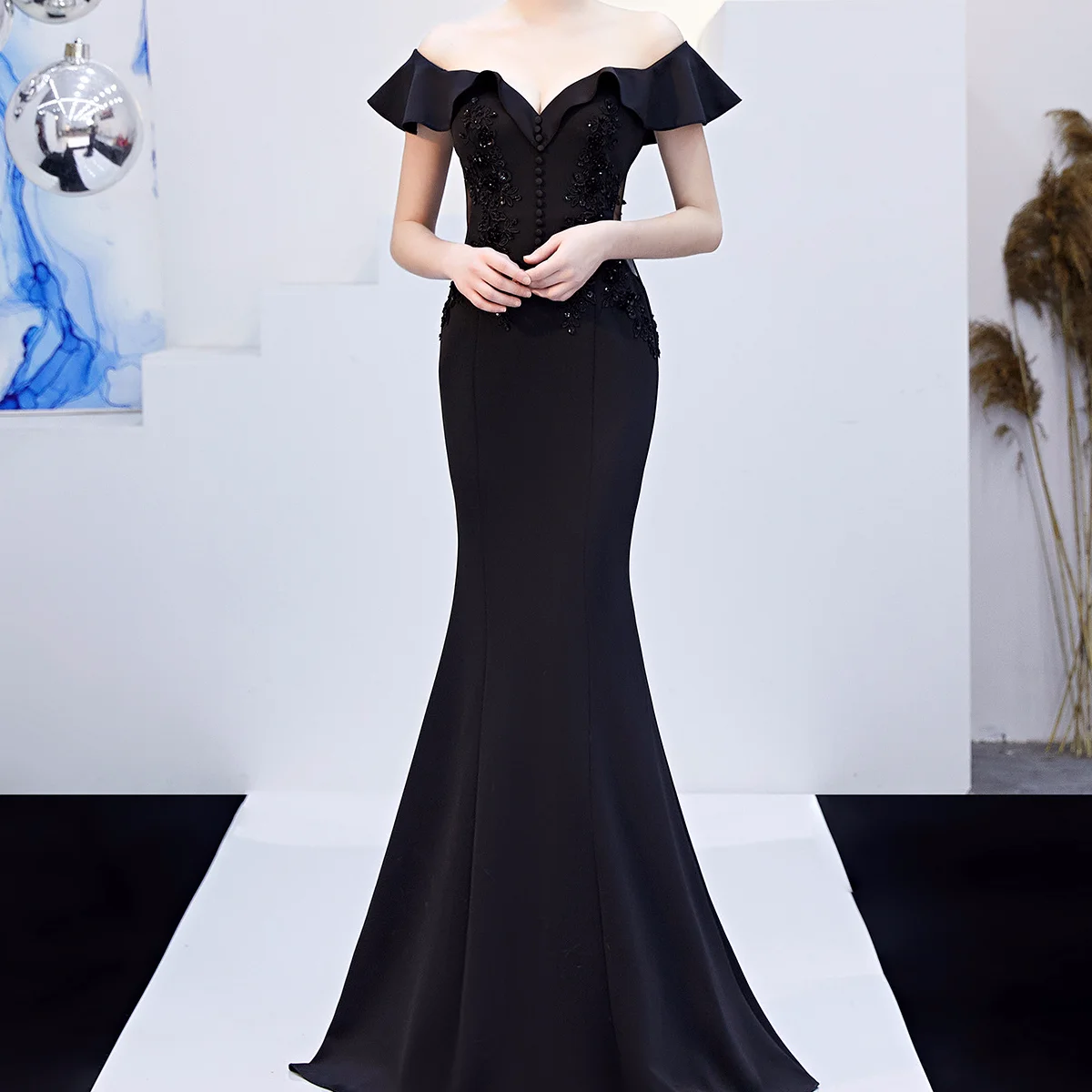 Элегантное гофрированное вечернее платье, женское сексуальное с открытыми плечами, шикарный с бисером, высокая талия, летнее платье макси, черное платье в пол - Цвет: black