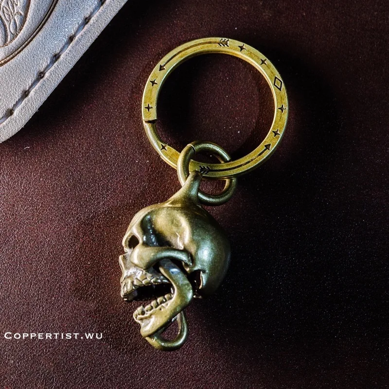 Coppertist. وو 30 ملليمتر كيرينغ مفتاح سلسلة حروف اليدوية جولة سبليت سلاسل المفاتيح مع النحاس البوصلة حلقة رئيسية المفاتيح Coppertist. وو 30 ملليمتر كيرينغ مفتاح سلسلة حروف اليدوية جولة سبليت سلاسل المفاتيح مع النحاس البوصلة حلقة رئيسية المفاتيح