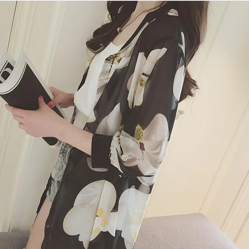 

Women Casual Vintage Kimono Cardigan Ladies Summer Long Crochet Chiffon Kimono Loose flora printed Blouse Tops Black