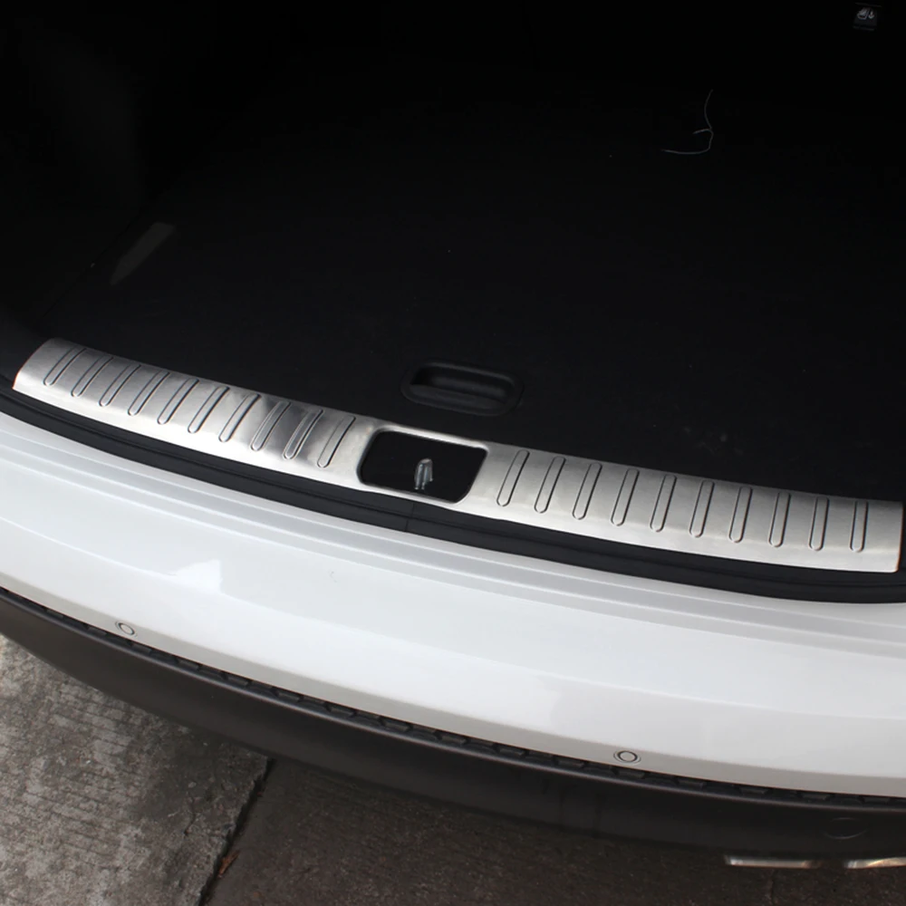 

Interior Rear Bumper Protector Sill Plate Cover Footplate Trunk Guard Skid Trim Stainless For Hyundai Tucson 2016 2017
