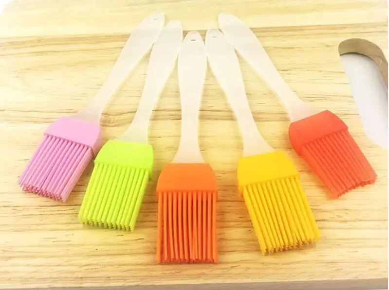 Free-shipping-100pcs-lot-Silicone-Baking-Bakeware-Bread-Cook-Pastry-Oil-Cream-BBQ-Tools-Basting-Brush (1)