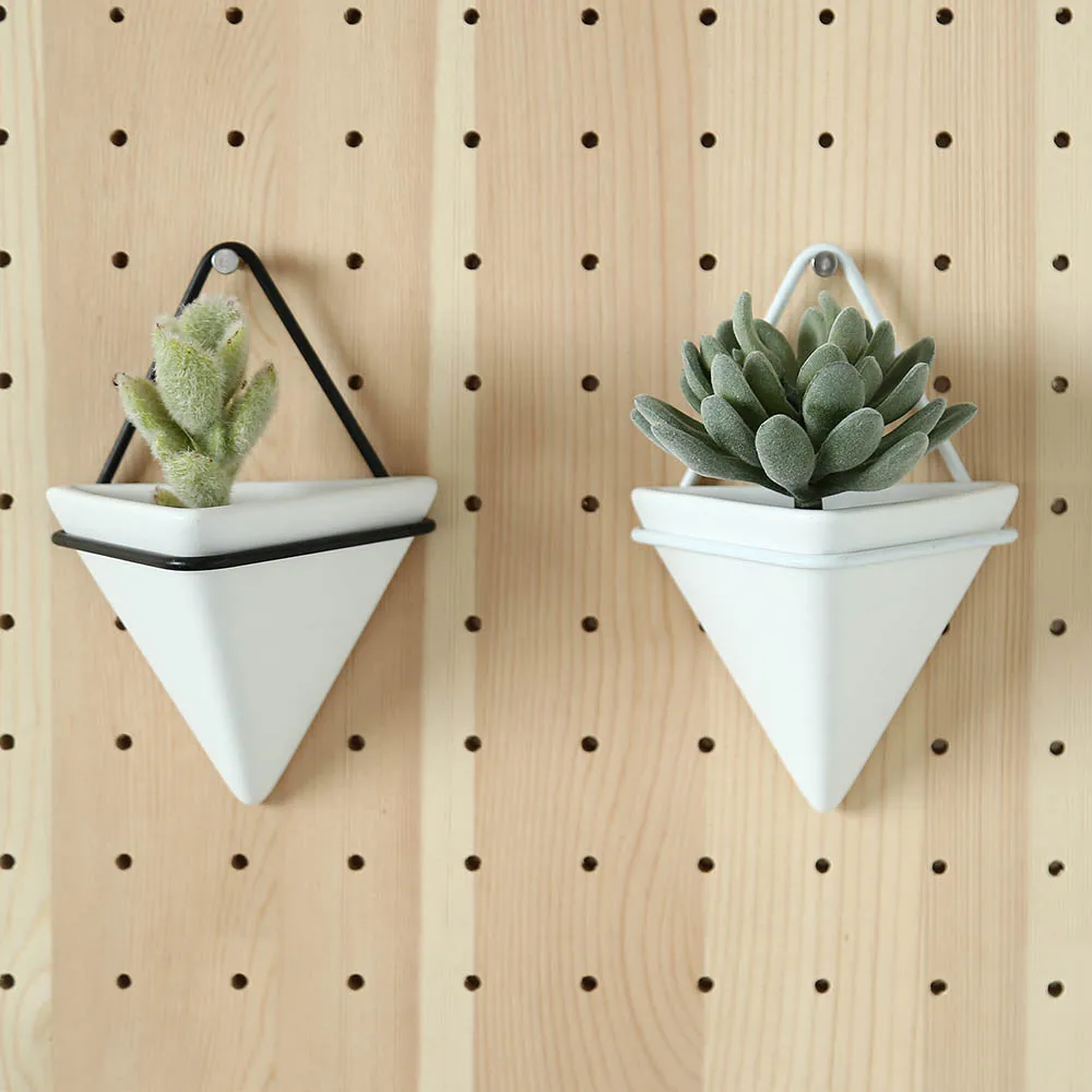 

Nordic Succulent Plant Wall Mounted Flowerpot Container Iron Triangular Vase Simple Ceramic Self Water-Absorbing Planter Set