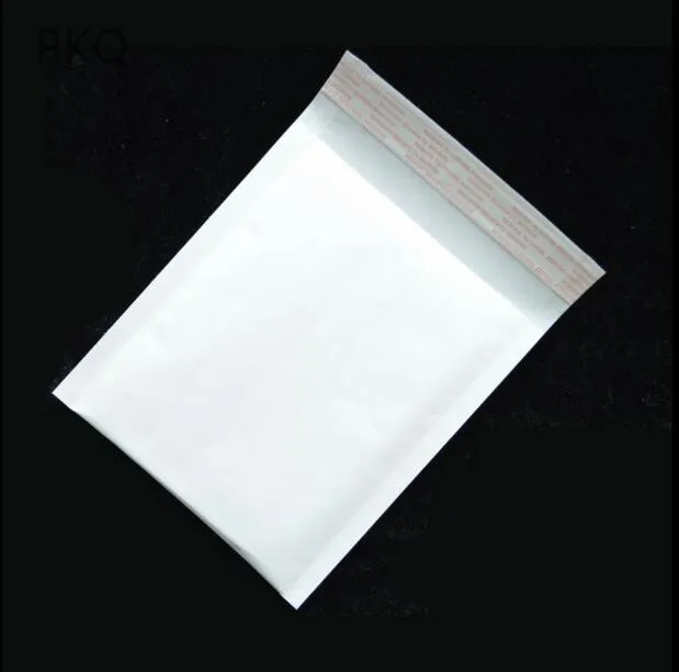 Top Quality White Kraft Bubble Mailers Padded Envelopes Shipping Bag