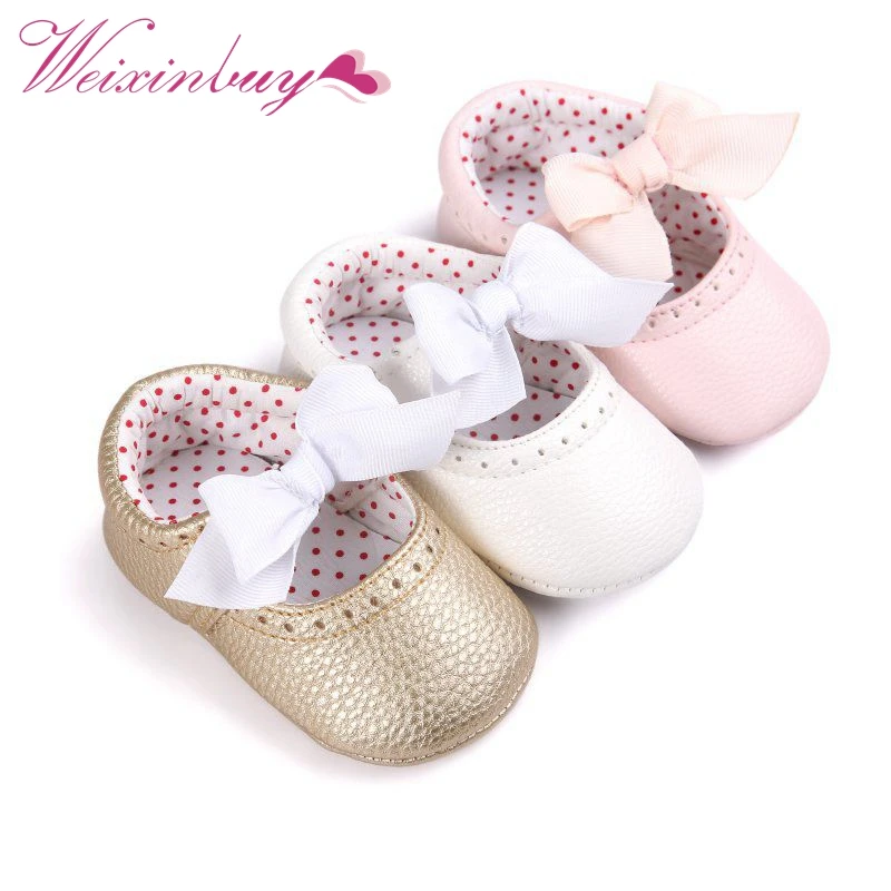 Мокасины для новорожденных; обувь с мягкой подошвой из искусственной кожи для малышей