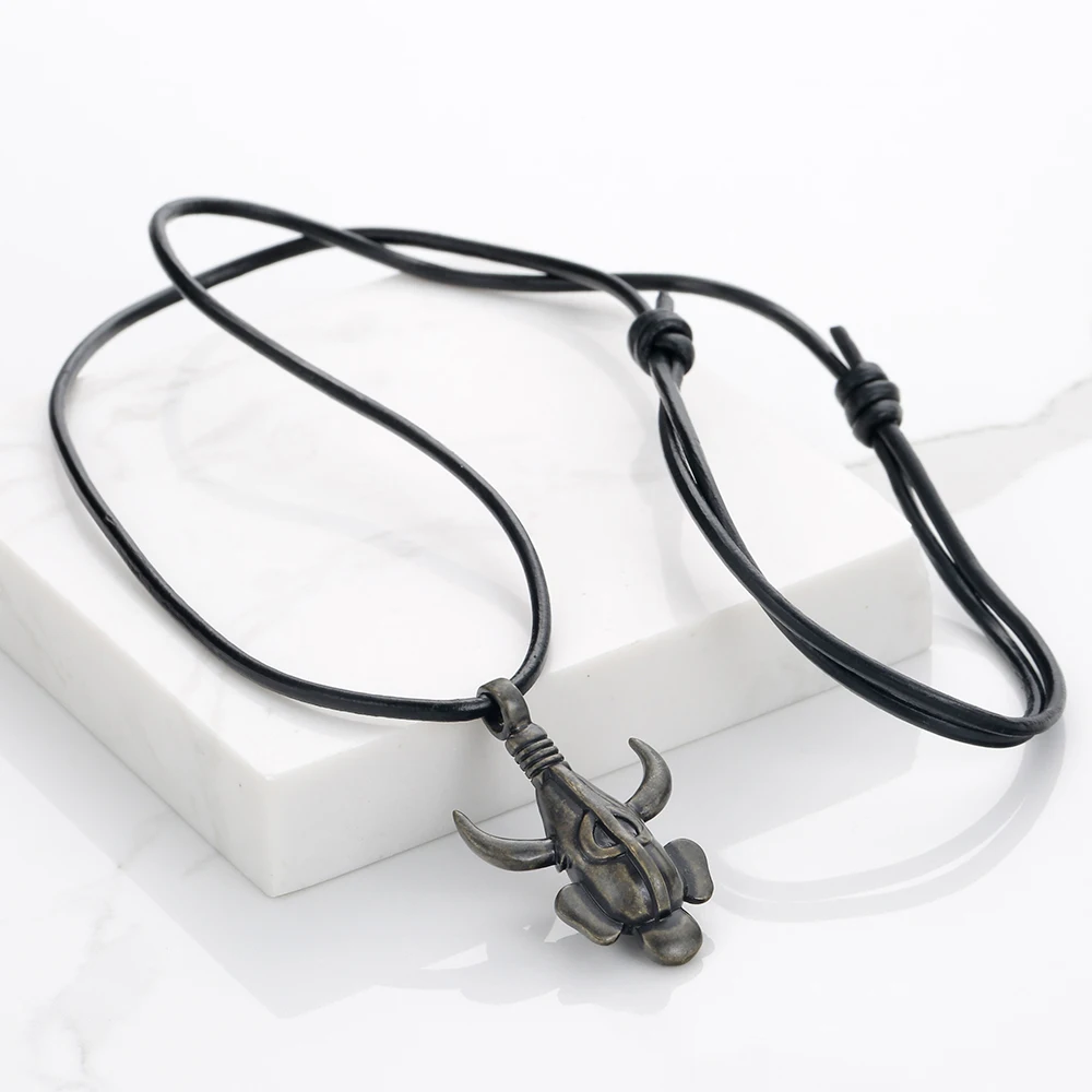 

Supernatural Dean Amulet Necklace Steampunk Leather Rope Winchester Mask Double Sided Samulet 3D Pendant for Men Cosplay Jewelry