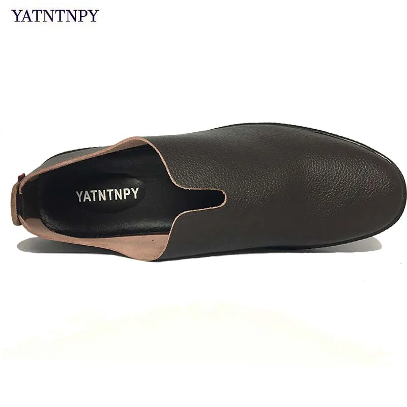  YATNTNPY Comfortable men casual shoessoft leather shoes for manportable moccasins flat driving shoe