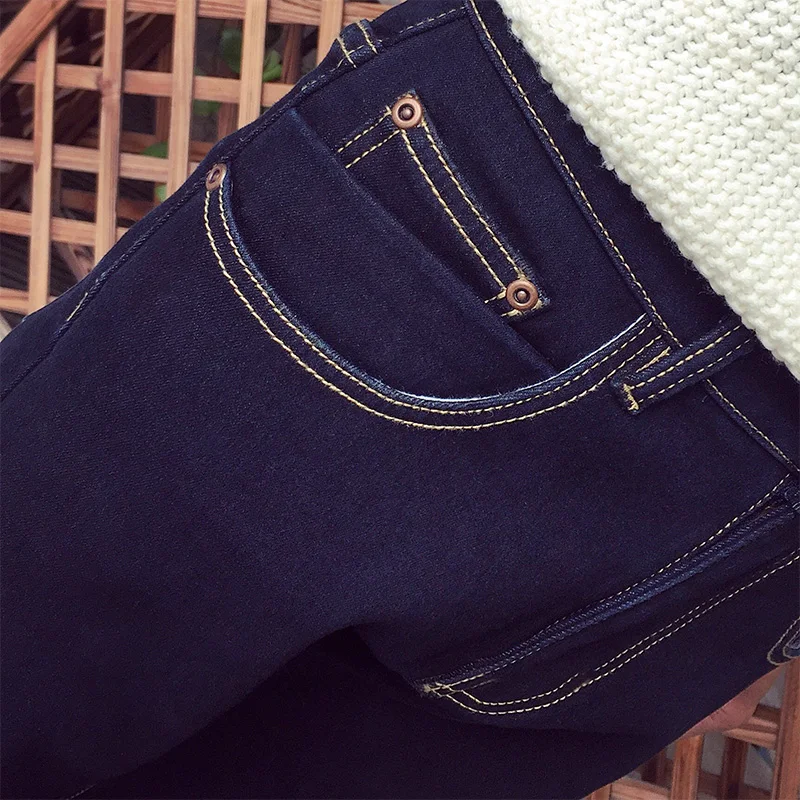 Young Studs In Tight Jeans Young Studs In Tight Jeans