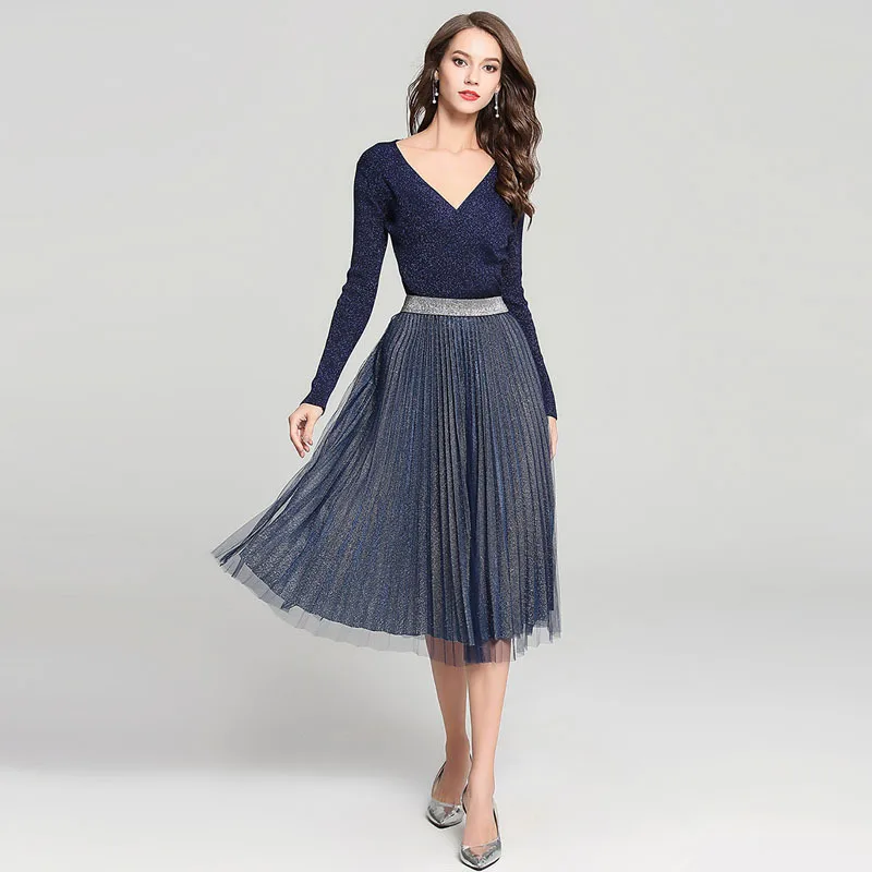 

Women 2 Pieces Sets V Neck Knitted T Shirt Elastic Pleated Skirts Sexy Office Party Fashion Beach Clothing Two Piece Suits