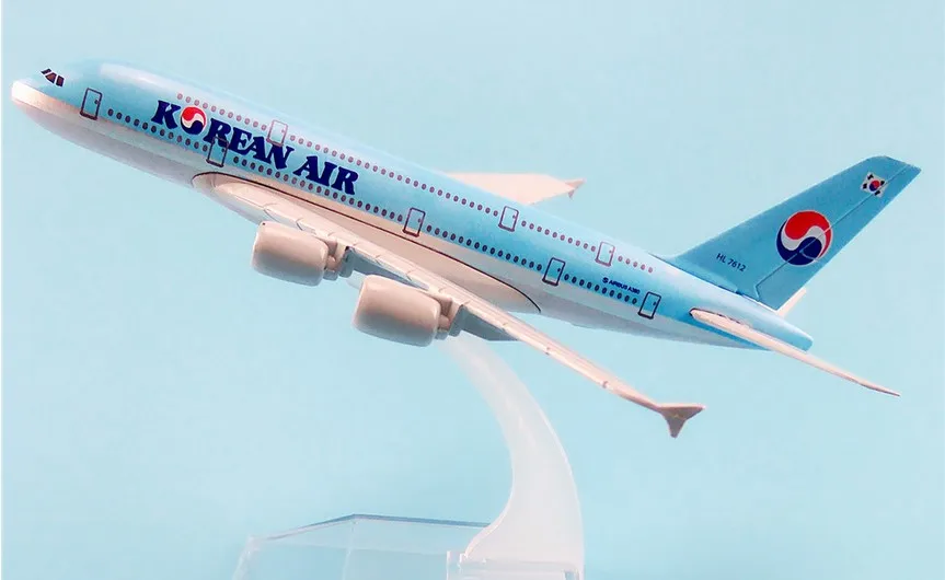 Модель самолета Air A380 в Корейском стиле 16 см подарок на день рождения 1:400