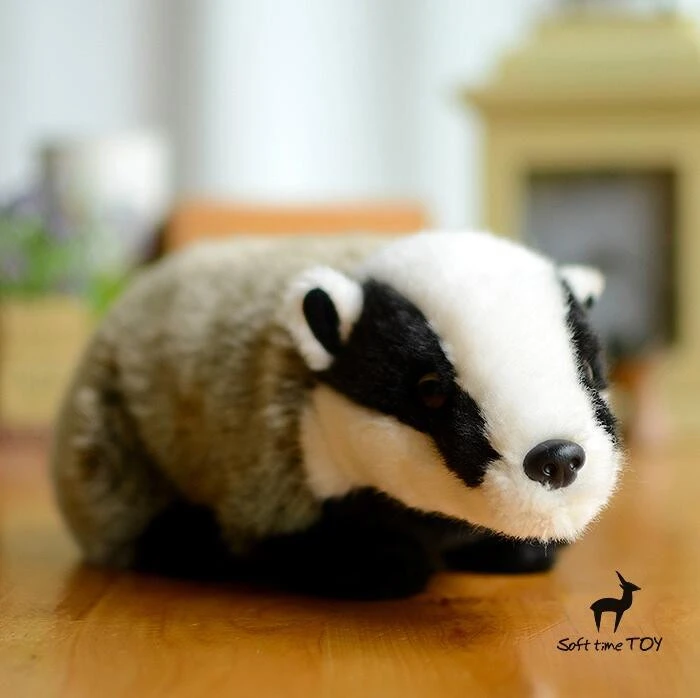 オリジナルビッグおもちゃ人形アナグマシミュレーション動物ぬいぐるみかわいいギフトショップ Animal Plush Toy Simulation Animalbig Toys Aliexpress