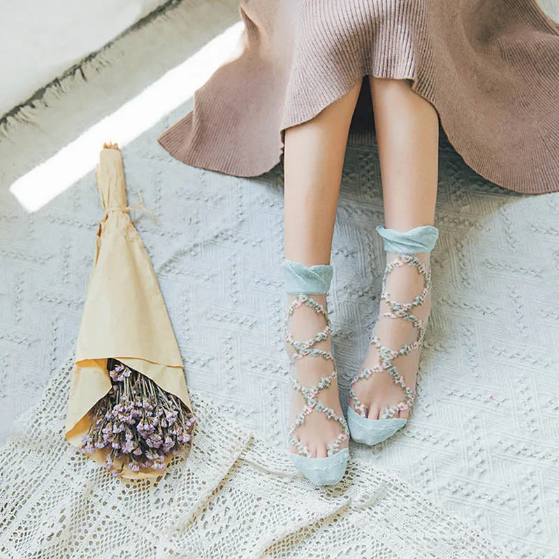 

New Summer Transparent Cute Sexy Flowers Socks Women Elastic Lace Sokken Creative Funny Socks Japan Harajuku Calcetines Mujer