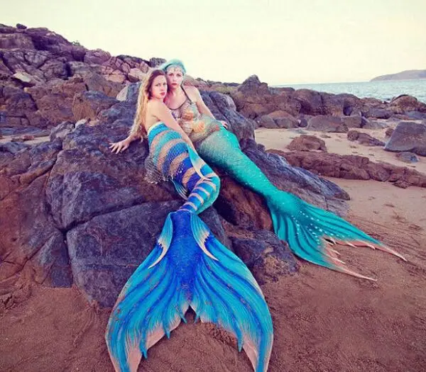 

Custome Mermaid Tail with Monofin for Swimming Mermaid Cosplay Costume Beach Artifact