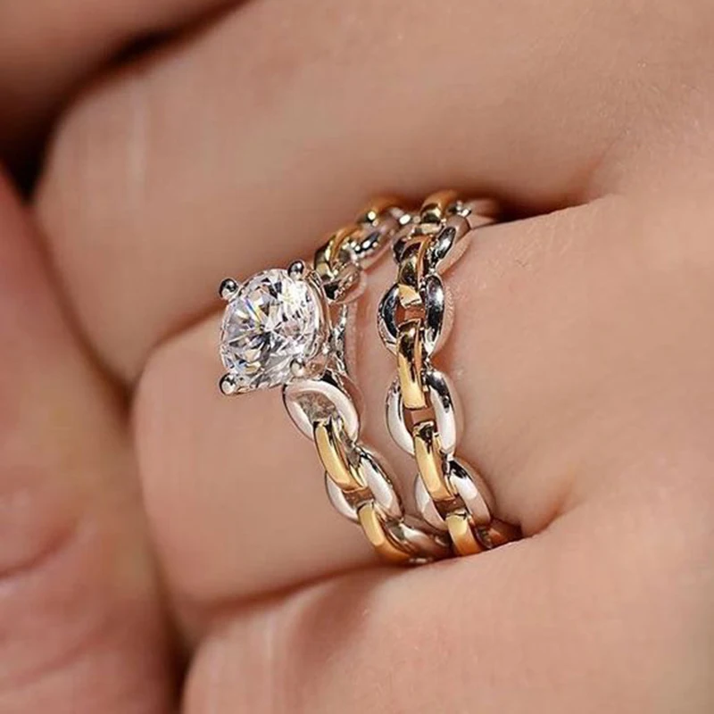 

New 2 Pcs/Set Round White Chain Zirconia Rings Women And Men Party Wedding Gold Concise Jewelry Accessories Z5M225