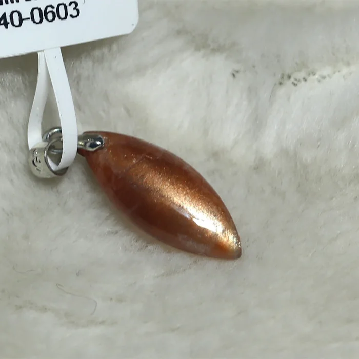 Высокое качество Вспышка хороший свет натуральный оранжевый золотой Sunstone кулон