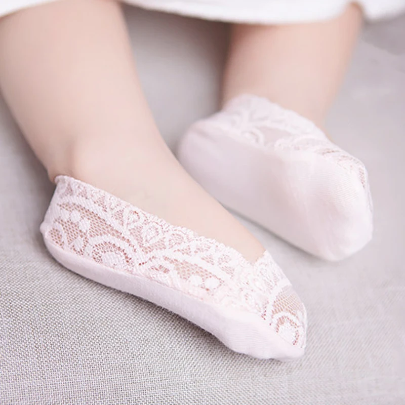 

5pairs/Lot New Baby Girl Lace Socks Shallow Mouth Invisible Traceless Elastic Boat Focks Feet Slip Silicone