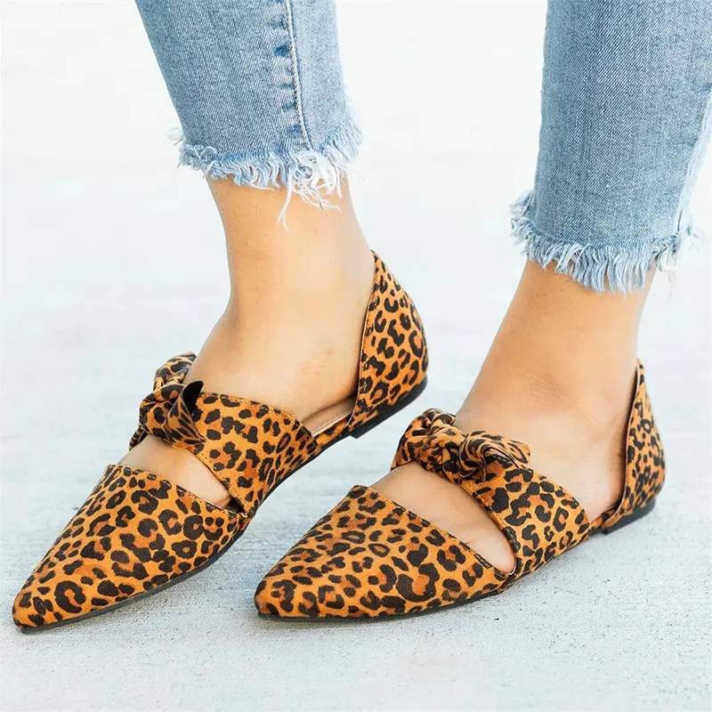 

New Flats Leopard Loafers Women Pointed Toe Flat Shoes Female Comfortable Slip On Soft Soled Shoes Spring Ladies Footwear Casual