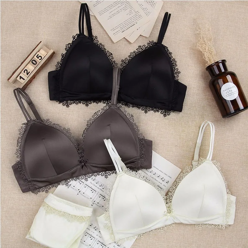 

BEFORW Seamless Milk Silk Bra Set Embroidery Wireless Thin Bralette Panties Set Breathable Sexy Lingerie Set Solid Bra Brief Set