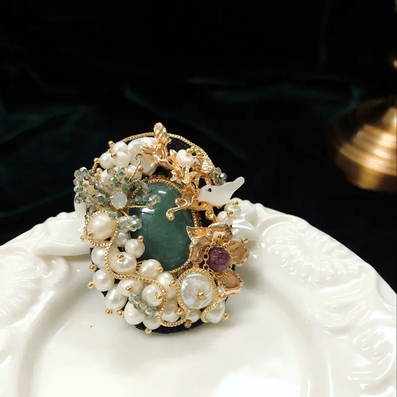 Beste SINZRY originele handgemaakte kunstmatige crystal broches natuurlijke zoetwater parel coiling vintage Broche pin voor vrouwelijke