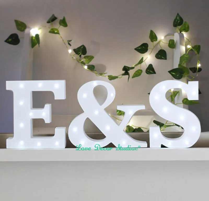 Отдельно стоящие инициалы LED белый свет до деревянные буквы свадебный шатер