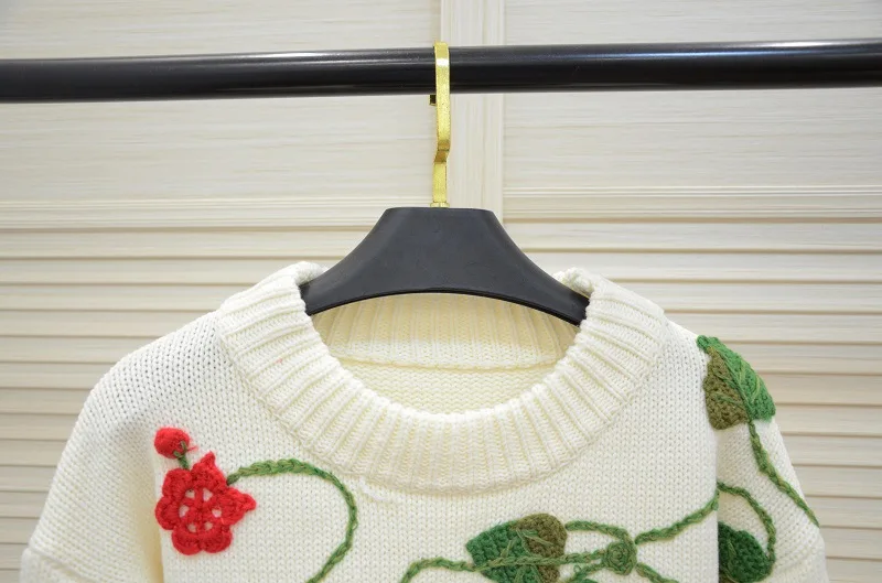 Women's Autumn Sweater Coarse lines knitting Pullovers hand made Floral Embroidery Sweater Loose O-neck roupas feminina Sweaters