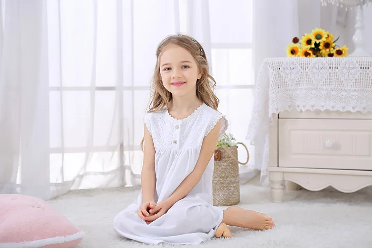 Summer Children's Nightgown Baby Girls Clothes Lace Spliced Kids Sleepwear Vintage Princess Home Wear Long Sleeve Pajamas Y785 baby robe and slippers