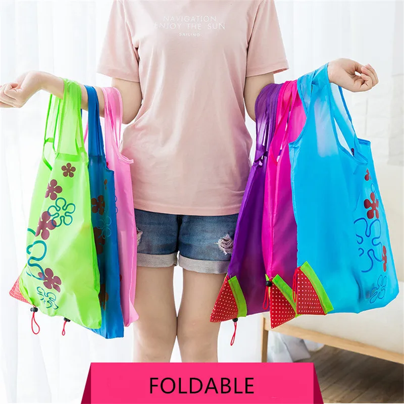 

10pcs Creative Strawberry Shopping Bag Household Portable Strawberry Bag Tote Bag Reusable folding groceries nylon green tote