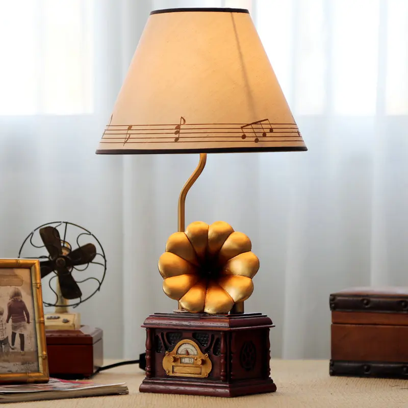 

Promotions New Retro Phonograph Design Resin Table Lamp With Linen Shade For Living Room/Bedroom 34x18x11cm Reading Desk Lamp
