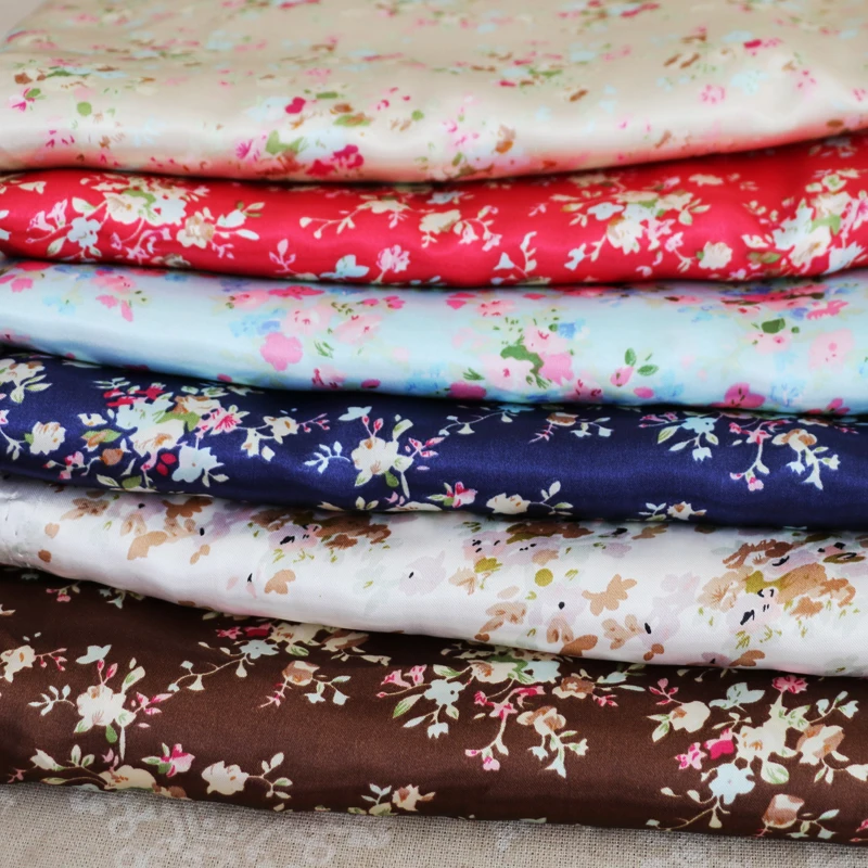 

Tilda Floral Print Satin Charmeuse Hairband Scarf Fabric Tissu