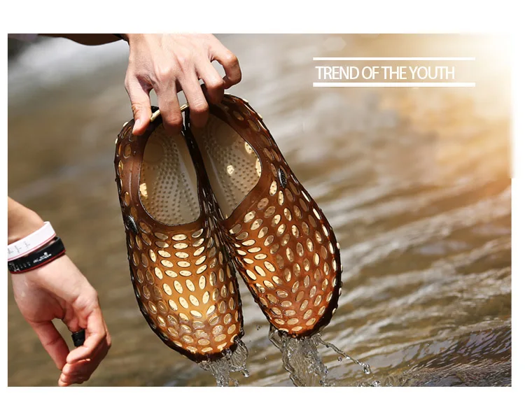 beach slippers men (36)