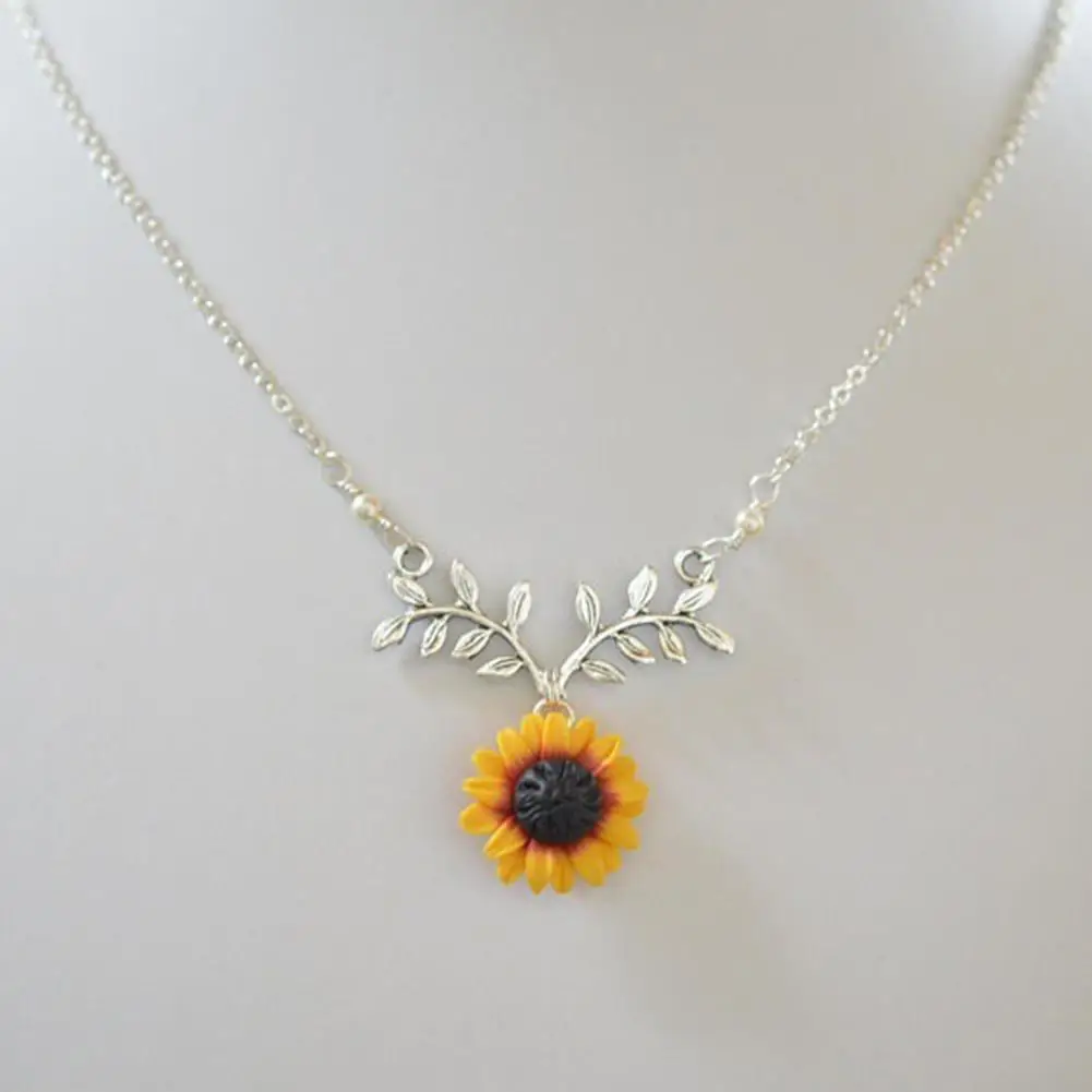 

Fashion Women Faux Pearl Sunflower Leaf Branch Twig Pendant Necklace Jewelry New