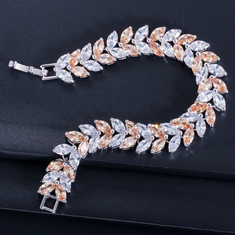 CWWZircons 2020 Luxury Jewelry AAA High Quality Cubic Zircon Leaf Shape Vintage Bride Wedding Bracelet Bangle for Women CB140