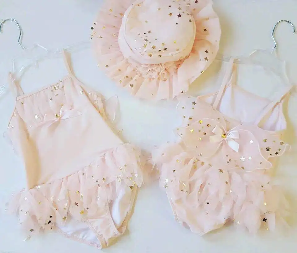 

INS HOT KIDS swan pattern PIECES SWIM WEARS KIDS SWIM SUITS BABY GIRL CLOHTES GIRLS CLOTHING KIDS CLOTHES DROP SHIPPING
