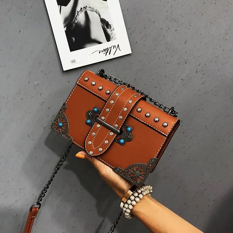 

2018 Winter Luxury Vintage Brand Desginer Women Handbag Top Quality Girls Messenger Shoulder Bag Blue Diamonds Lady Party Clutch
