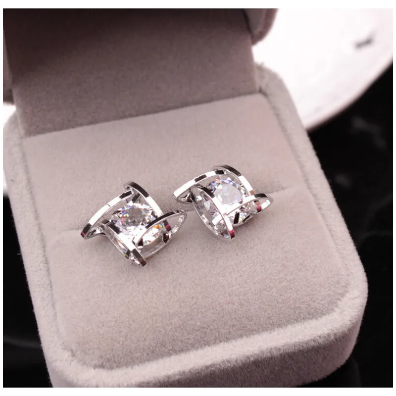 

Elegant and Charming Black Rhinestone Full Crystals Square Stud Earrings for Women Girls Statement Piercing Jewelry E297