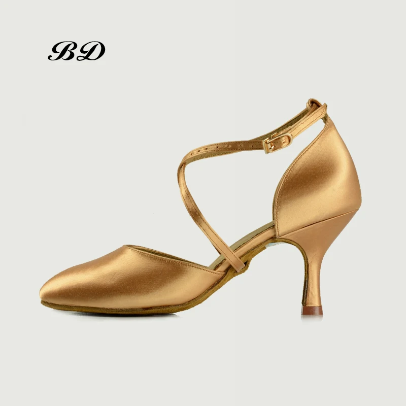 DANCE SHOES 5