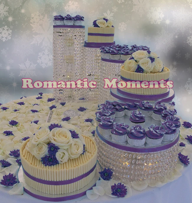 日本仕様正規品 結婚式のクリスタルラウンドケーキスタンド パーティーケーキディスプレイのウェディングセンターピース 5ピース ロットの結婚式の装飾 Crystal Hanging Decoration Crystal Party Decorationsdecorative Crystal Rocks マンガ家 田中圭一先生 Signature