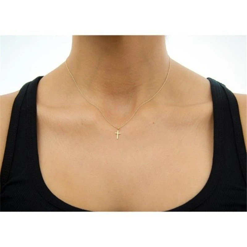Simple Jesus Christian Cross Pendant Short Chain Choker Necklace For Women Golden wish necklace with card Jewelry As gift