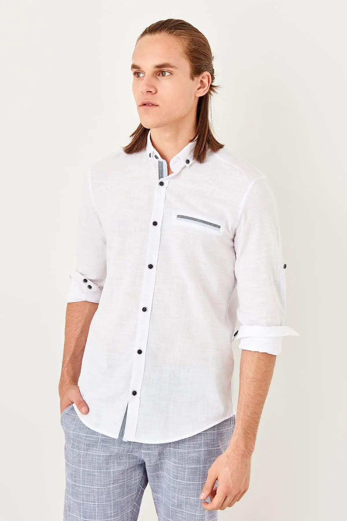 

Trendyol White Male Fillet Mobile Epaulets Slim Fit Shirt TMNSS19RS0027