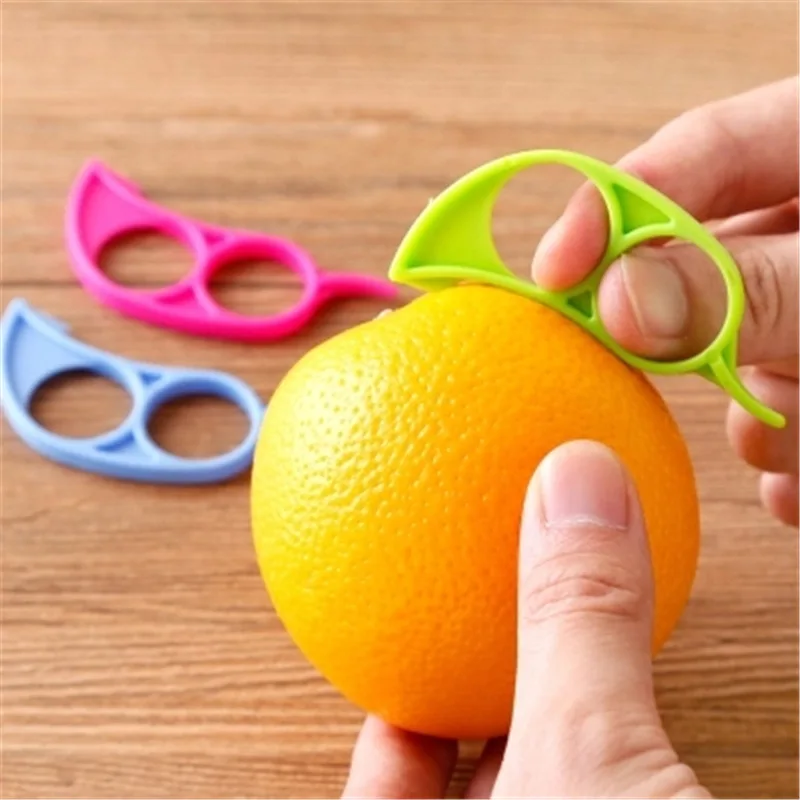 Plastic Orange Peelers Zesters Lemon Grapefruit Fruit Slicer Opener Cutter Kitchen Gadgets At Random 7.4x3.4cm 1PC - Image 2