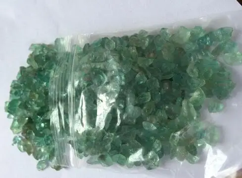 

100 grams of natural green tourmalines quartz crystal coarse polishing gravel specimens of gems