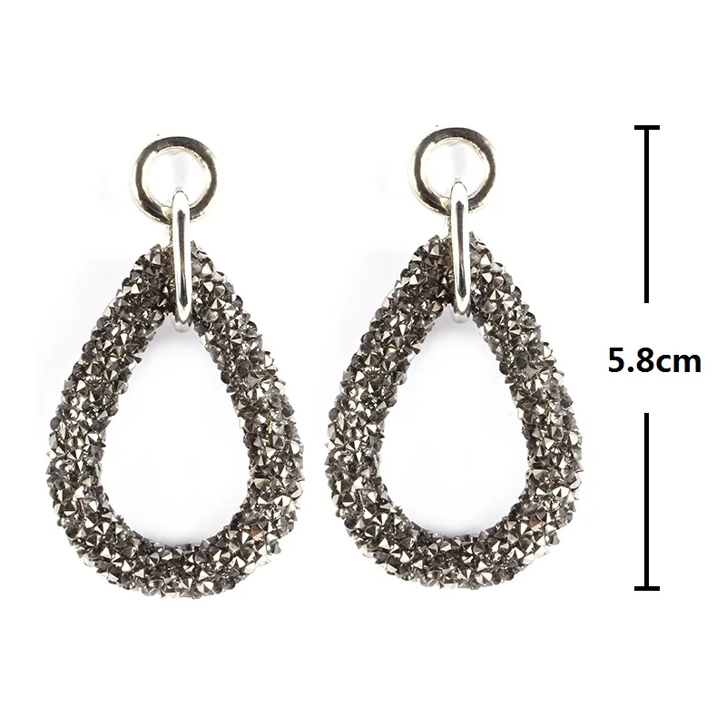 3 Earrings Grey