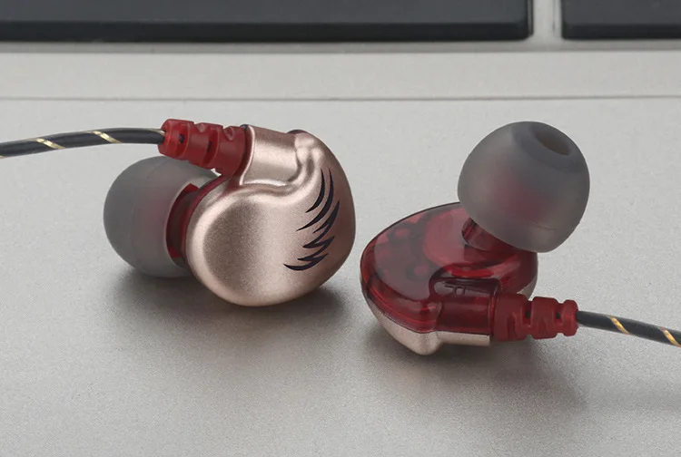 Mega Bass Earphone 3.5mm Wire Earbuds Karaoke Music Headset In-ear Stereo Headset Earphone With Mic Anti-detangle Fone De Ouvido (2).jpg