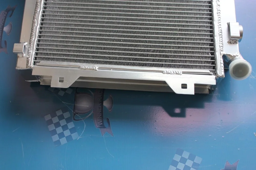 For BMW E21 320 323i; ALPINA C1//E21 2.3i M20 1979-1982 MT Aluminum Radiator 56mm
