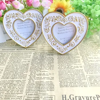 

6PCS Modern Romance Heart Photo Frame Place Card Holder Wedding Table Decor Party Giveaway For Guest