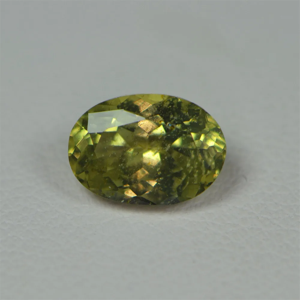 

CGJ certification 2.18 no Indication Of Thermal Enhancement Natural unheated Yellowish Green Sapphire Stone Loose Gemstones