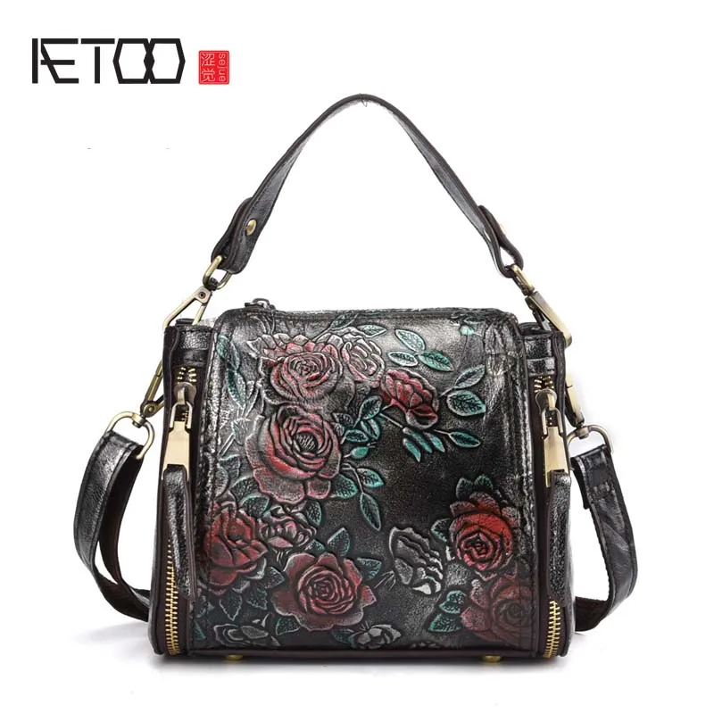 

BJYL 2018 new cowhide leather handbag retro flowers embossed suede genuine leather ladies Messenger bag